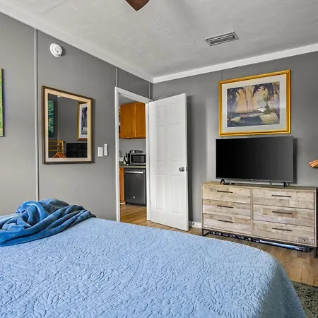 Condo - 2 Min Walk To Beach Melbourne Beach Exterior photo
