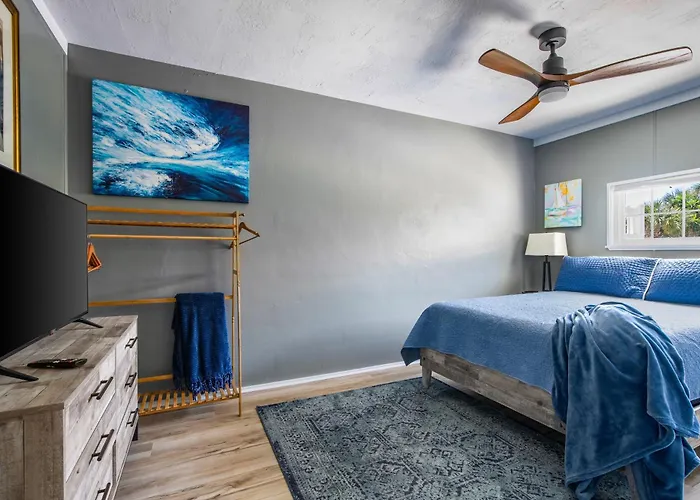 Condo - 2 Min Walk To Beach